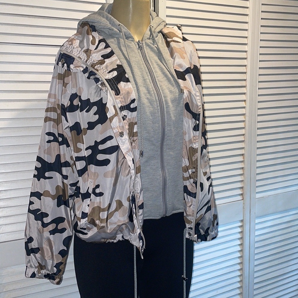 Juniors' J-2 by Jou Jou Hooded Windbreaker Jacket - Picture 6 of 10
